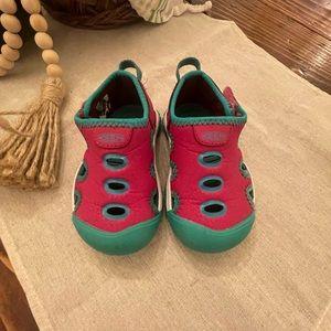 Keen Girls Stingray Sandals